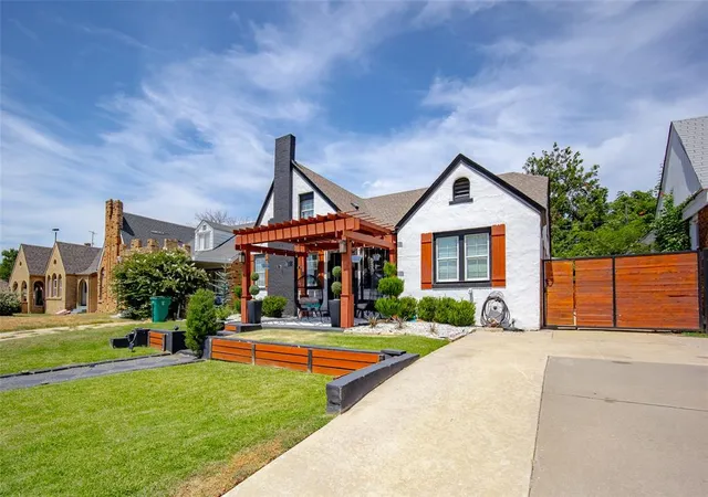 Photo 3 of Sale Pending at 3013 NW 16th Street, Oklahoma City, OK 73107 | MLS# 1244428 | Listing updated on 2026-08-28