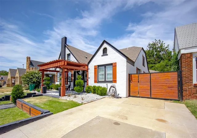 Photo 4 of Sale Pending at 3013 NW 16th Street, Oklahoma City, OK 73107 | MLS# 1244428 | Listing updated on 2026-08-28