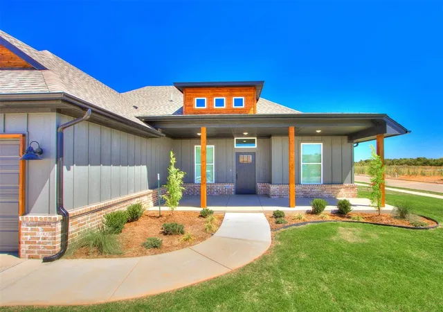 Photo 2 of Single family home for sale at 1916 Sama Way, Yukon, OK 73099 | MLS# 1244436 | Listing updated on 2026-09-26