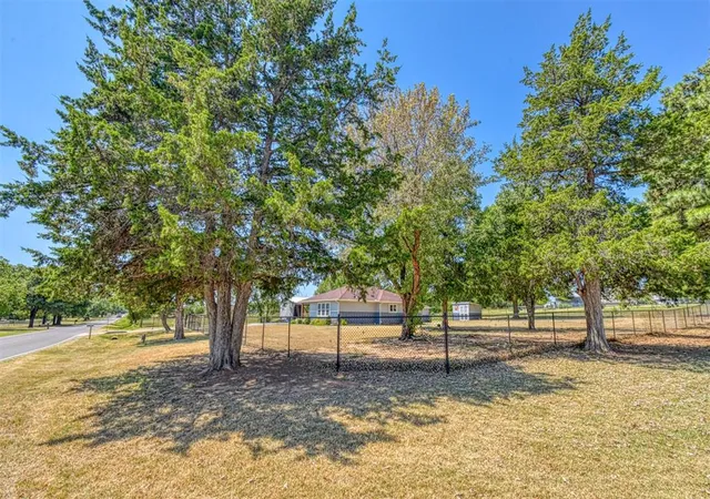 Photo 3 of Single family home for sale at 7801 N Henny Rd, Jones, OK 73049 | MLS# 1244446 | Listing updated on 2026-09-01