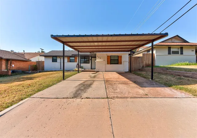 Photo 3 of Sale Pending at 704 Sw 1St St, Moore, OK 73160 | MLS# 1244458 | Listing updated on 2026-08-28