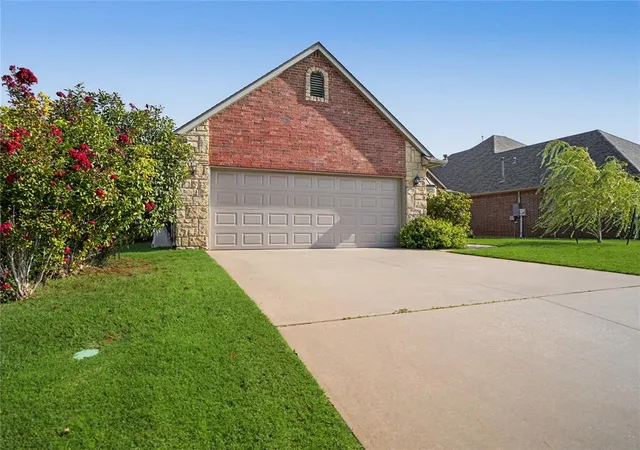 Photo 3 of Single family home for sale at 5313 Nw 123rd Street, Oklahoma City, OK 73142 | MLS# 1244489 | Listing updated on 2026-10-07
