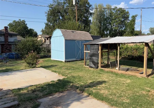Photo 2 of Single family home for sale at 313 Willow Pl, Yukon, OK 73099 | MLS# 1244493 | Listing updated on 2026-10-05