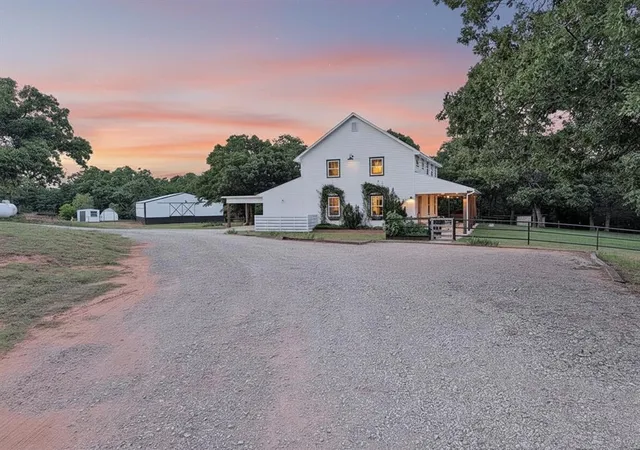Photo 2 of Single family home for sale at 3001 Ne 80th Avenue, Norman, OK 73026 | MLS# 1244504 | Listing updated on 2026-09-07