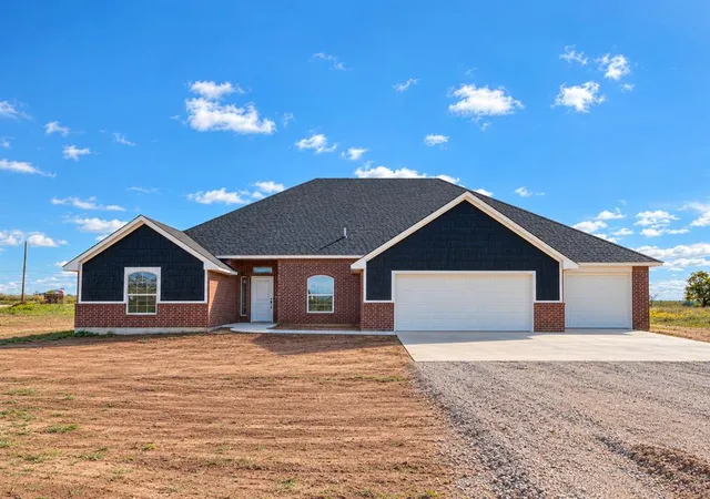 Photo 1 of Single family home for sale at 2670 Secretariat Pass, Guthrie, OK 73044 | MLS# 1244506 | Listing updated on 2026-10-17