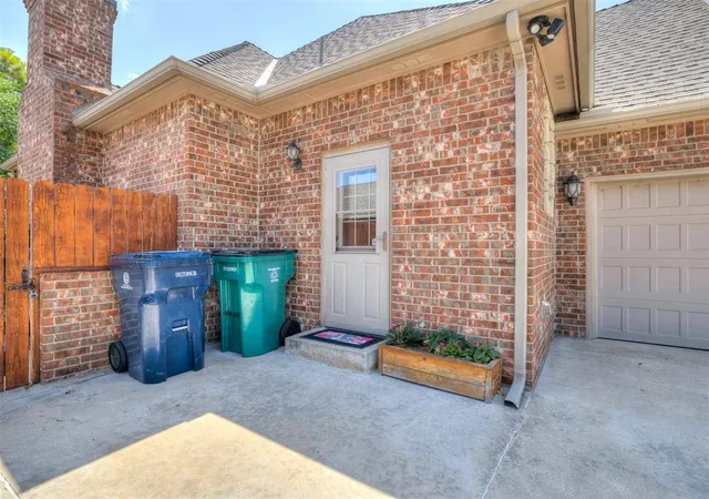 Photo 3 of Single family home for sale at 4612 NW 160th Terrace, Edmond, OK 73013 | MLS# 1244508 | Listing updated on 2026-08-26