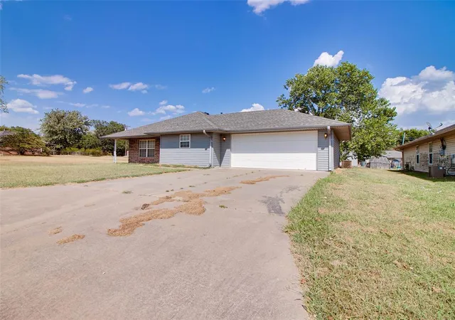 2nd image of 209 S 6th Ave, Stroud, OK 74079 | MLS# 1244511