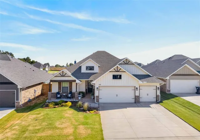 Photo 1 of Single family home for sale at 908 Se 30th Street, Moore, OK 73160 | MLS# 1244518 | Listing updated on 2026-09-15