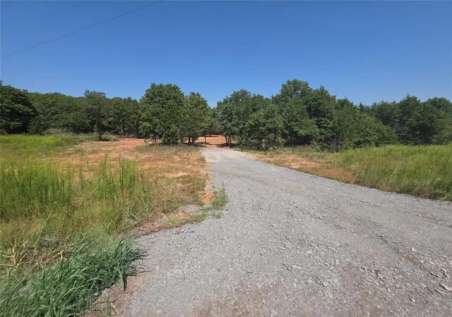 2nd image of 336584 E Aspen Trail, Wellston, OK 74881 | MLS# 1244524