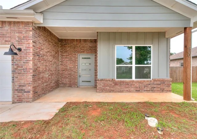 Photo 3 of Single family home for sale at 420 Remington Ave, Jones, OK 73049 | MLS# 1244548 | Listing updated on 2026-08-15