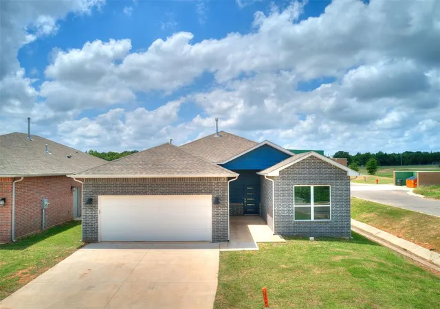 Photo 1 of Single family home for sale at 517 Remington Ave, Jones, OK 73049 | MLS# 1244552 | Listing updated on 2026-08-15