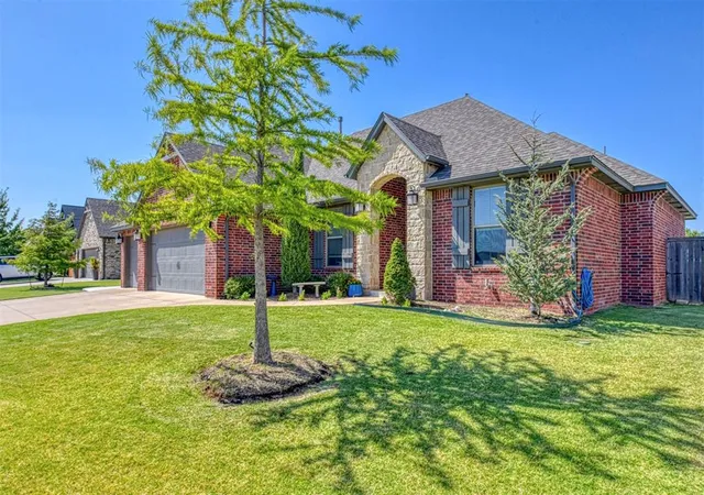 Photo 3 of Sale Pending at 4217 Frontier Trl, Norman, OK 73072 | MLS# 1244559 | Listing updated on 2026-10-13