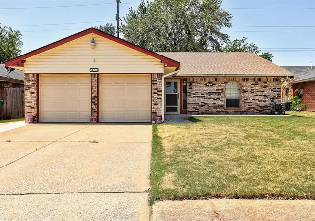 Photo 2 of Single family home for sale at 5013 Union Cir, Oklahoma City, OK 73135 | MLS# 1244568 | Listing updated on 2026-08-15