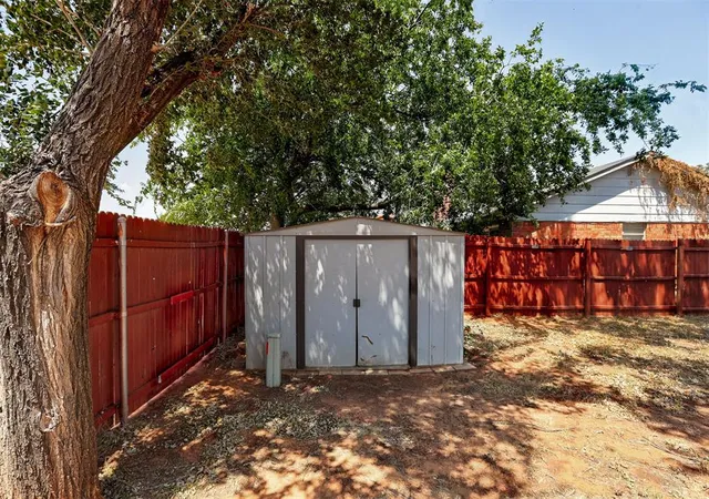Photo 45 of Single family home for sale at 5013 Union Cir, Oklahoma City, OK 73135 | MLS# 1244568 | Listing updated on 2026-08-15