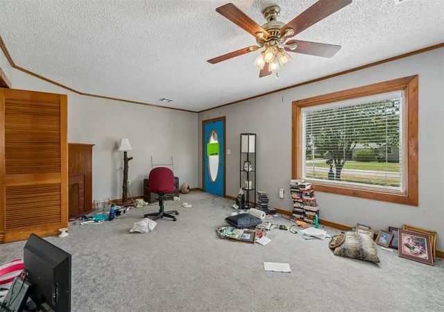 Photo 3 of Sale Pending at 17 E 11th Street, Edmond, OK 73034 | MLS# 1244577 | Listing updated on 2026-09-01