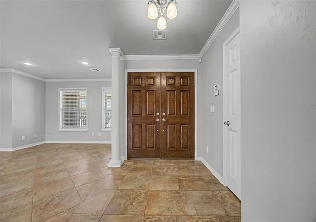 Photo 3 of Single family home for sale at 2620 Nw 61st Street, Oklahoma City, OK 73112 | MLS# 1244586 | Listing updated on 2026-10-08