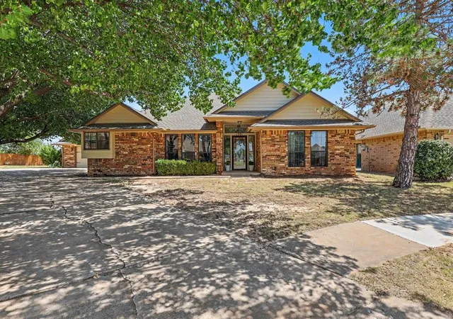 1st image of 1301 Sw 107th Pl, Oklahoma City, OK 73170 | MLS# 1244602