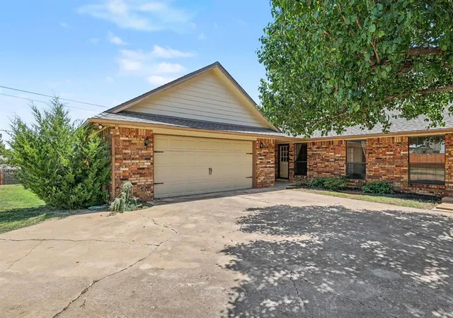 Photo 3 of Single family home for sale at 1301 SW 107th Place, Oklahoma City, OK 73170 | MLS# 1244602 | Listing updated on 2026-09-02