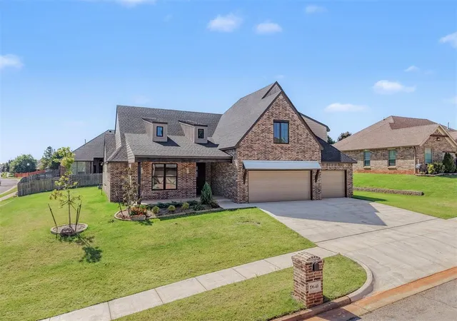 Photo 2 of Single family home for sale at 19640 Stratmore Way, Edmond, OK 73012 | MLS# 1244607 | Listing updated on 2026-09-08