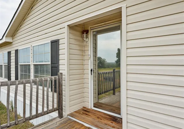 Photo 3 of Single family home for sale at 17251 E Cedar Ln Rd, Norman, OK 73026 | MLS# 1244616 | Listing updated on 2026-08-31