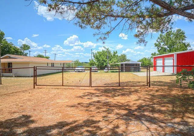 Photo 1 of Single family home for sale at 52 Blossom Dr, Wilson, OK 73463 | MLS# 1244652 | Listing updated on 2026-08-15