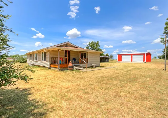 Photo 2 of Single family home for sale at 52 Blossom Dr, Wilson, OK 73463 | MLS# 1244652 | Listing updated on 2026-08-15