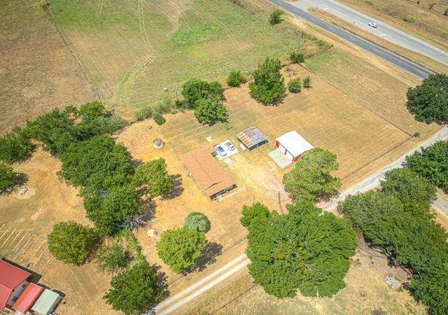 Photo 3 of Single family home for sale at 52 Blossom Dr, Wilson, OK 73463 | MLS# 1244652 | Listing updated on 2026-08-15