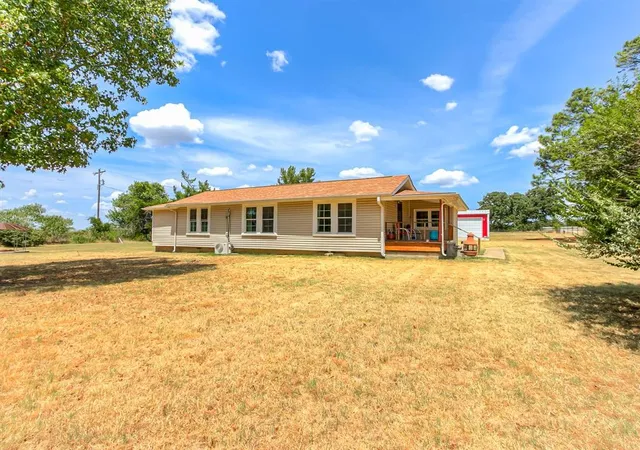 Photo 3 of Single family home for sale at 52 Blossom Dr, Wilson, OK 73463 | MLS# 1244652 | Listing updated on 2026-08-15