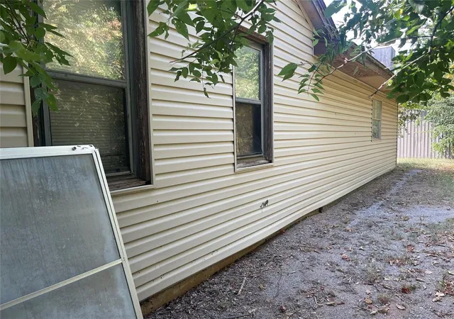 Photo 2 of Single family home for sale at 4421 Se 38th Street, Oklahoma City, OK 73115 | MLS# 1244680 | Listing updated on 2026-10-08