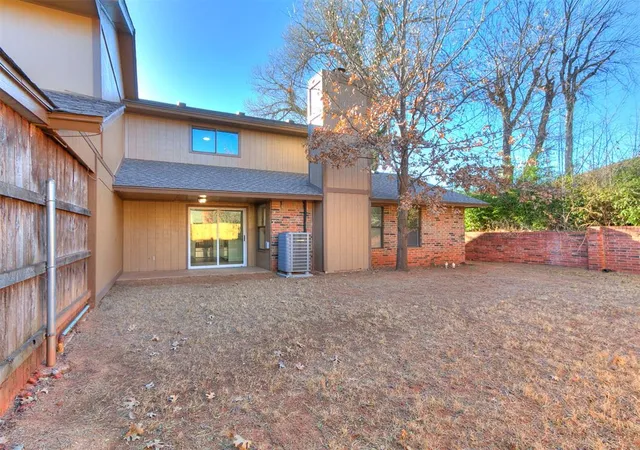 31st image of 113 Woodbridge Cir, Edmond, OK 73012 | MLS# 1244695