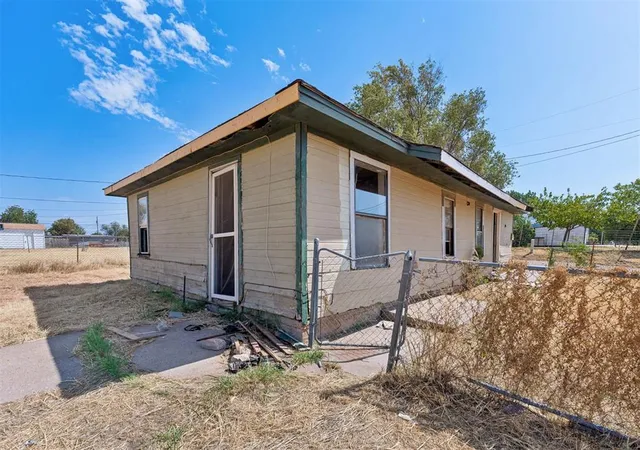 Photo 4 of Single family home for sale at 417 W C St, Altus, OK 73521 | MLS# 1244703 | Listing updated on 2026-08-18
