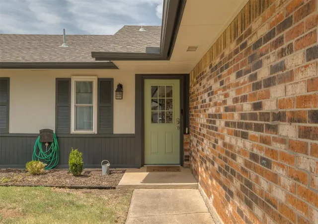 Photo 2 of Sale Pending at 8725 Dena Ln, Oklahoma City, OK 73132 | MLS# 1244709 | Listing updated on 2026-08-15