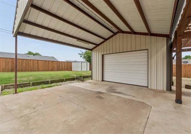 Photo 2 of Single family home for sale at 1000 S Morgan Dr, Moore, OK 73160 | MLS# 1244727 | Listing updated on 2026-10-20