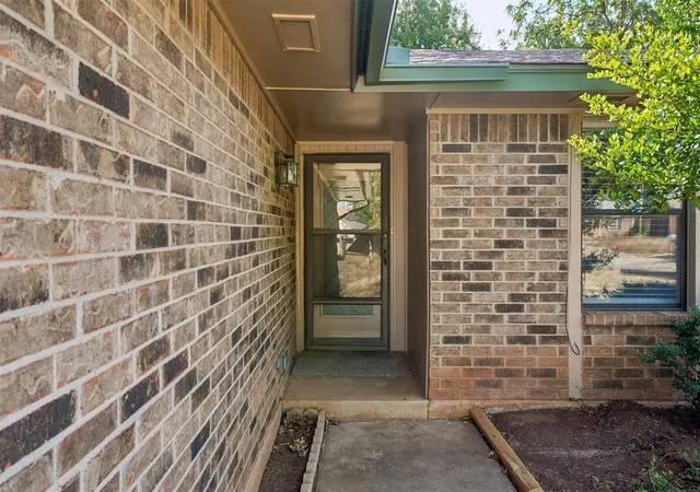 Photo 3 of Single family home for sale at 8724 Tracy Dr, Oklahoma City, OK 73132 | MLS# 1244730 | Listing updated on 2026-08-21