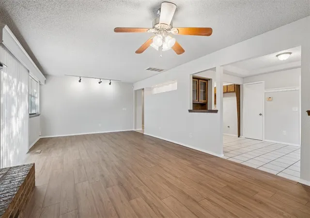 Photo 4 of Single family home for sale at 8724 Tracy Dr, Oklahoma City, OK 73132 | MLS# 1244730 | Listing updated on 2026-08-21