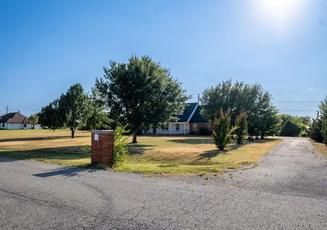 Photo 3 of Single family home for sale at 12601 Natasha Way, Yukon, OK 73099 | MLS# 1244734 | Listing updated on 2026-08-19