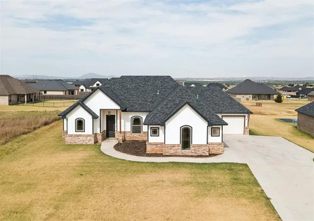 2nd image of 12711 Ridge Rd, Elgin, OK 73538 | MLS# 1244739