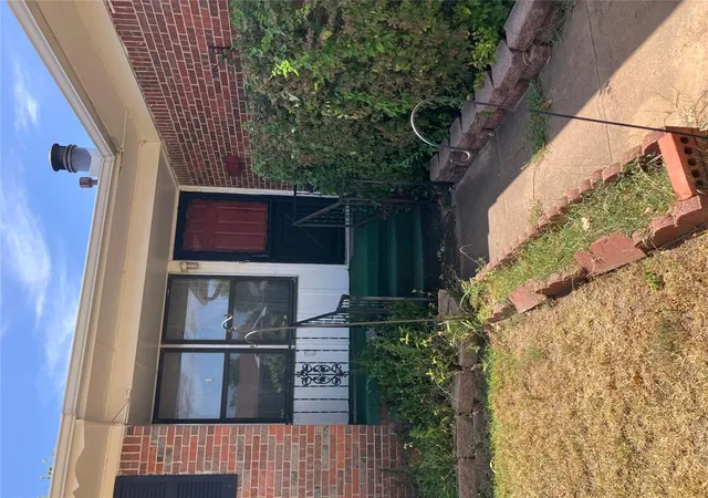Photo 3 of Single family home for sale at 920 W Mitchell Dr, Midwest City, OK 73110 | MLS# 1244743 | Listing updated on 2026-09-01