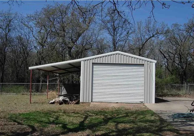 3rd image of 7033 N Lake Front Rd, Marlow, OK 73055 | MLS# 1244765