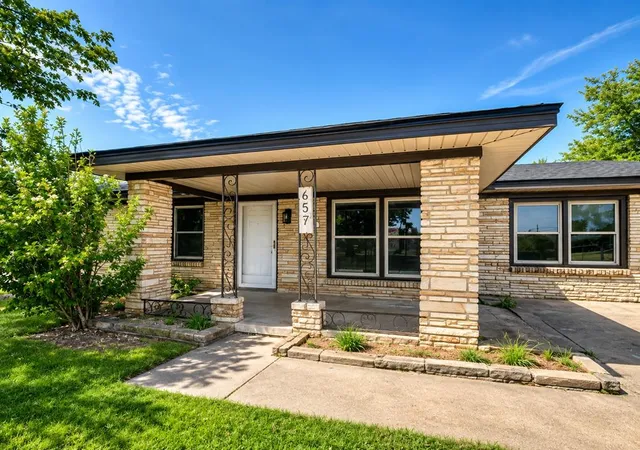 Photo 2 of Single family home for sale at 657 E Frolich Dr, Oklahoma City, OK 73110 | MLS# 1244774 | Listing updated on 2026-10-08
