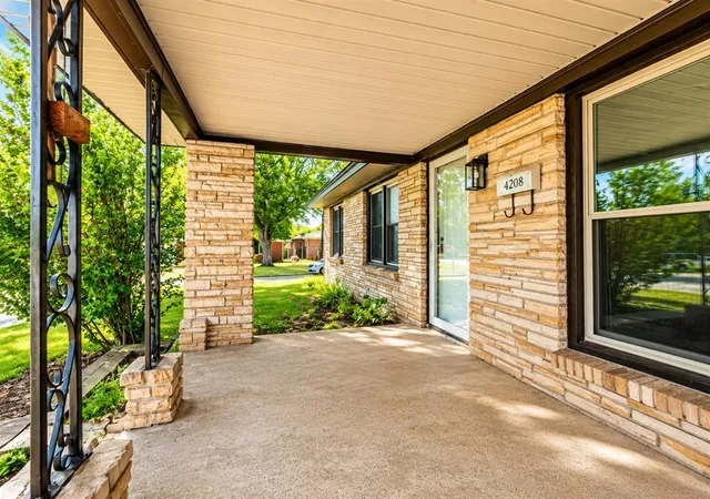 Photo 3 of Single family home for sale at 657 E Frolich Dr, Oklahoma City, OK 73110 | MLS# 1244774 | Listing updated on 2026-10-08