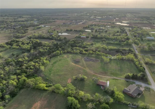 Photo 4 of Single family home for sale at 1 NE 102nd Street, Oklahoma City, OK 73114 | MLS# 1244776 | Listing updated on 2026-08-19