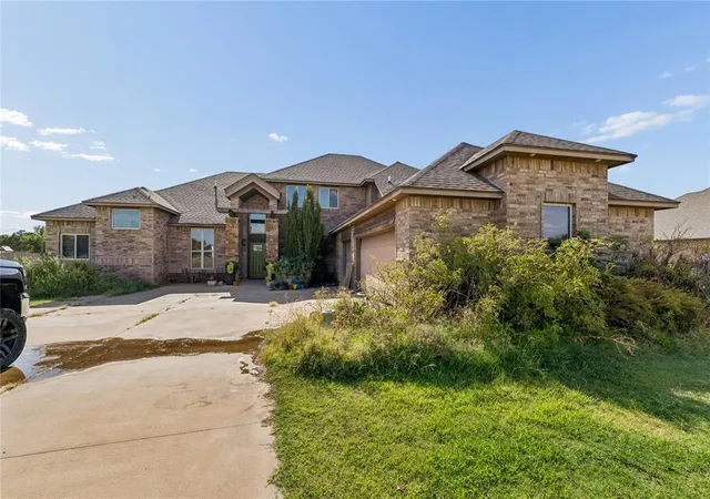 1st image of 20897 Highlander Ridge Dr, Edmond, OK 73012 | MLS# 1244777
