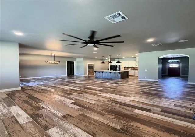 33rd image of 2040 S May Ave, Guthrie, OK 73044 | MLS# 1244778