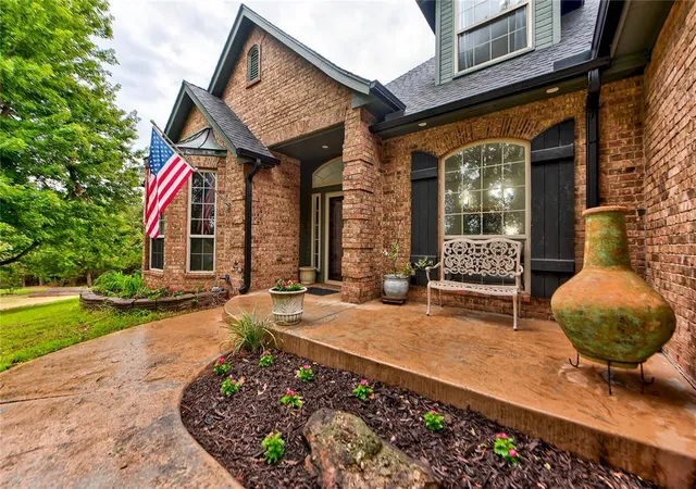 Photo 1 of Single family home for sale at 9513 S Foxmor Dr, Oklahoma City, OK 73165 | MLS# 1244790 | Listing updated on 2026-09-14