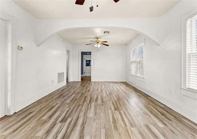 5th image of 322 S 13Th St, Clinton, OK 73601 | MLS# 1244795