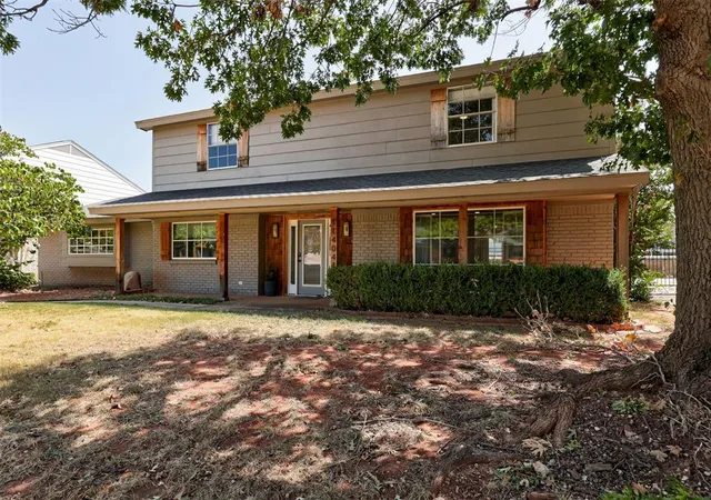 Photo 2 of Single family home for sale at 11404 Leaning Elm Rd, Oklahoma City, OK 73120 | MLS# 1244797 | Listing updated on 2026-09-02