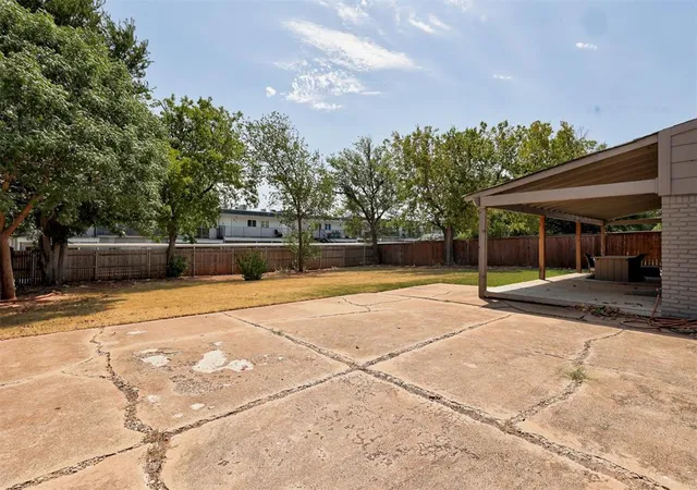Photo 47 of Single family home for sale at 11404 Leaning Elm Rd, Oklahoma City, OK 73120 | MLS# 1244797 | Listing updated on 2026-09-02