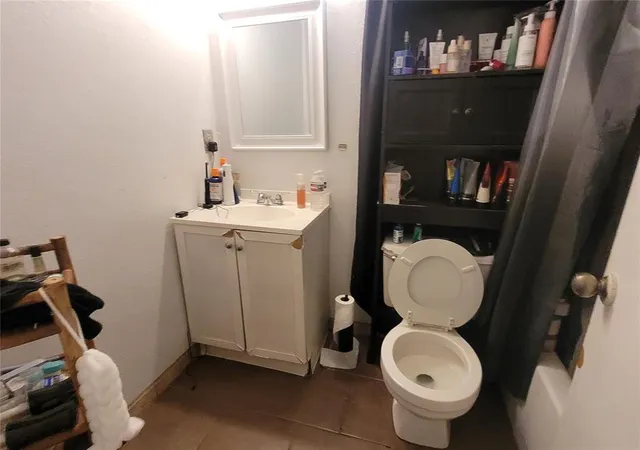 Photo 3 of Single family home for sale at 517 NW 115th Street, Oklahoma City, OK 73114 | MLS# 1244799 | Listing updated on 2026-10-14