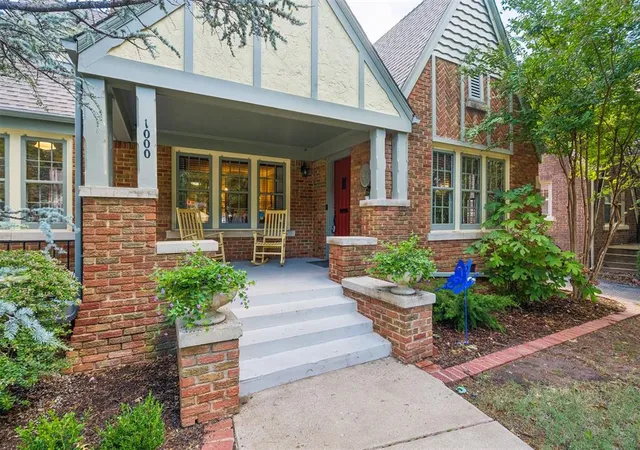 Photo 2 of Single family home for sale at 1000 N 41 Street, Oklahoma City, OK 73118 | MLS# 1244812 | Listing updated on 2026-10-20